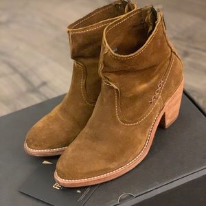 Frye Leslie Short Boot